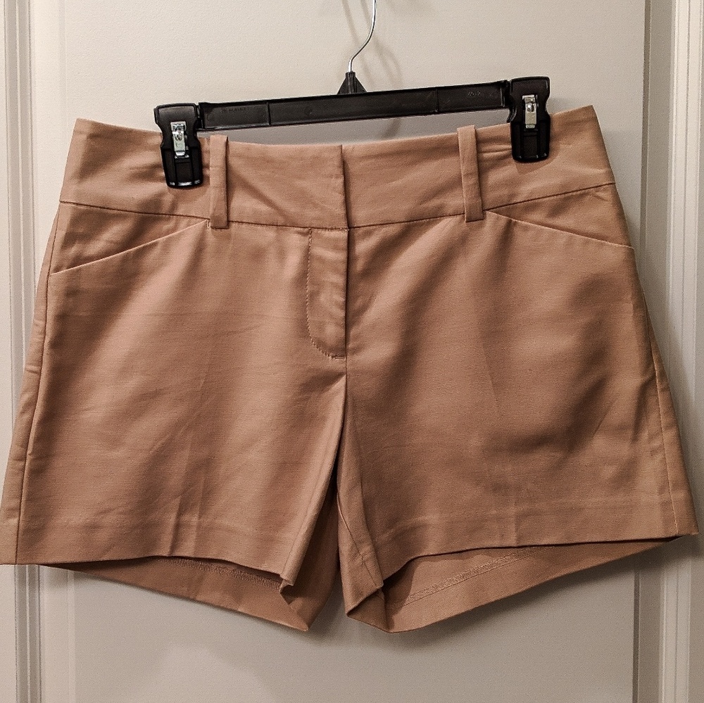 MUST SELL: Ann Taylor (NWT), Tan Cotton Shorts